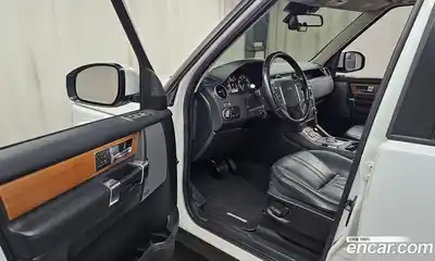 Land Rover Discovery 2014 3.0 гидро в Москве № 213734, миниатюра 10