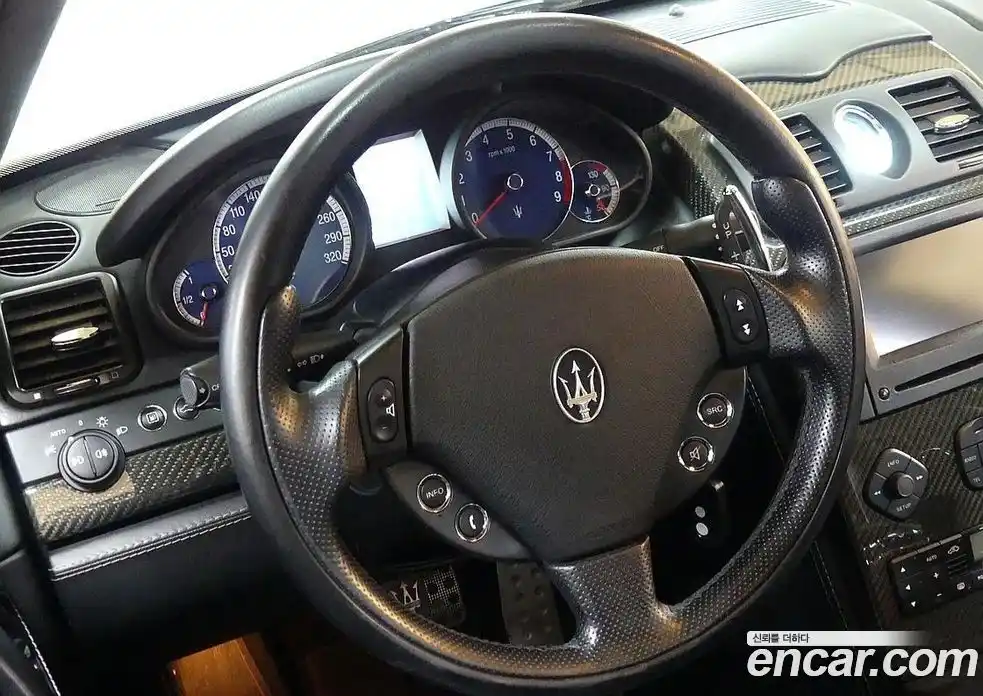 Maserati Quattroporte 2008 4.2 гидро в Москве № 256007, фото 11