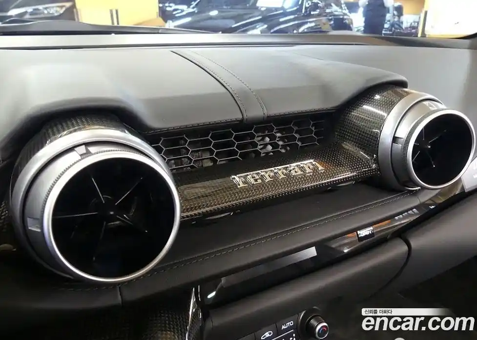 Ferrari 812 2020 6.5 гидро в Москве № 305952, фото 14