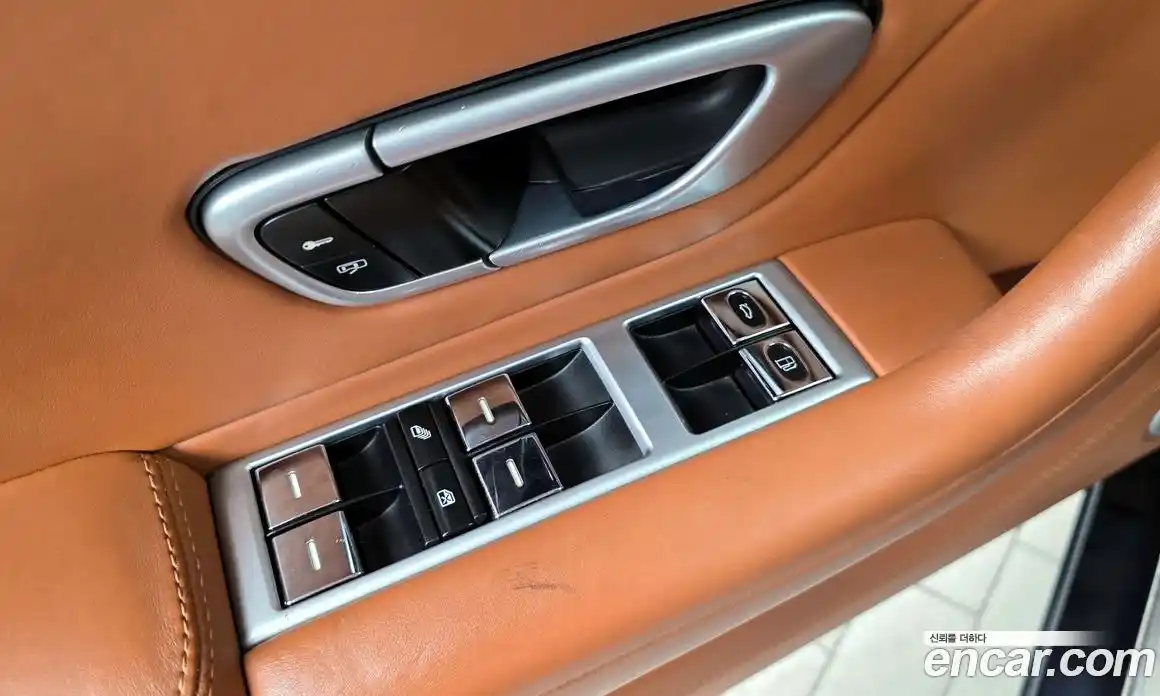 Bentley Continental 2015 4.0 гидро в Москве № 387199, фото 19