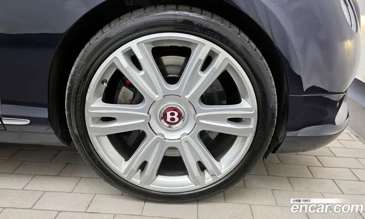 Bentley Continental 2015 4.0 гидро в Москве № 387199, фото 5