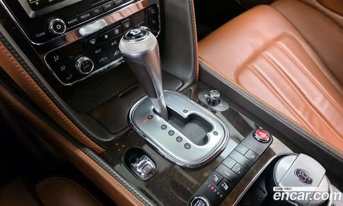 Bentley Continental 2015 4.0 гидро в Москве № 387199, фото 9