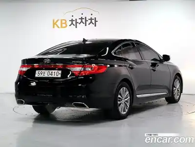 Hyundai Grandeur 2016 2.4 Автомат в Москве № 44974, миниатюра 3