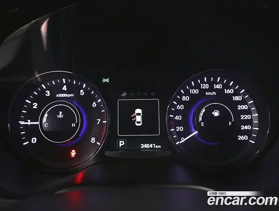 Hyundai Grandeur 2016 2.4 Автомат в Москве № 44974, фото 7