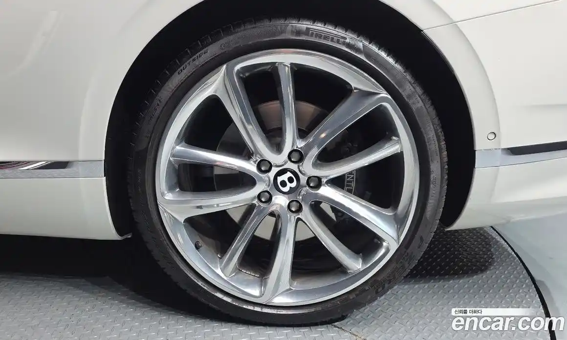 Bentley Continental 2020 4.0 гидро в Москве № 864199, фото 5