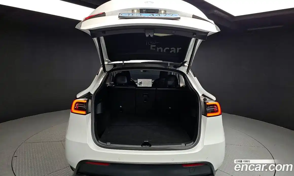 Tesla Model Y 2021 0.2 гидро в Москве № 1014366, фото 20