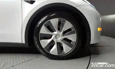 Tesla Model Y 2021 0.2 гидро в Москве № 1014366, миниатюра 5