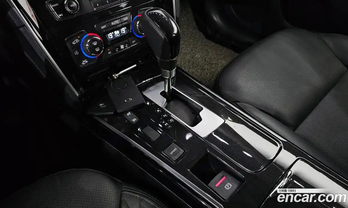 Renault SM7 2018 2.5 гидро в Москве № 107186, фото 9
