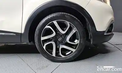 Renault QM3 2014 1.5 гидро в Москве № 1127735, миниатюра 5