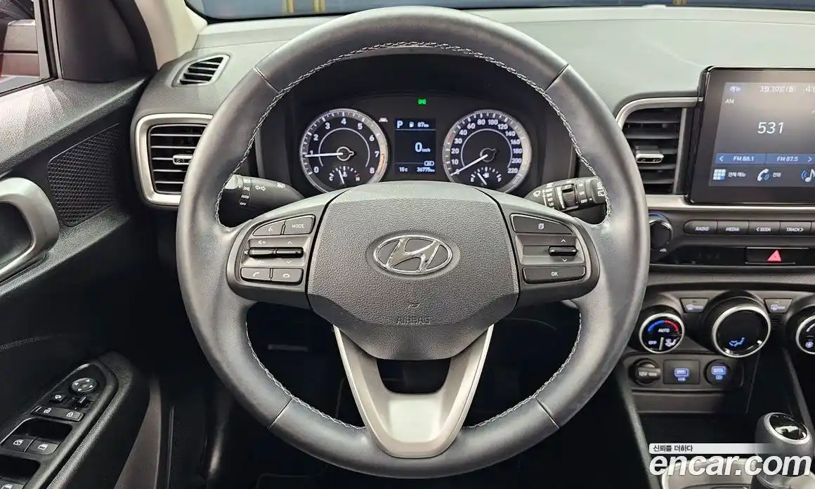Hyundai Venue 2020 1.6 Автомат в Москве № 1128125, фото 13