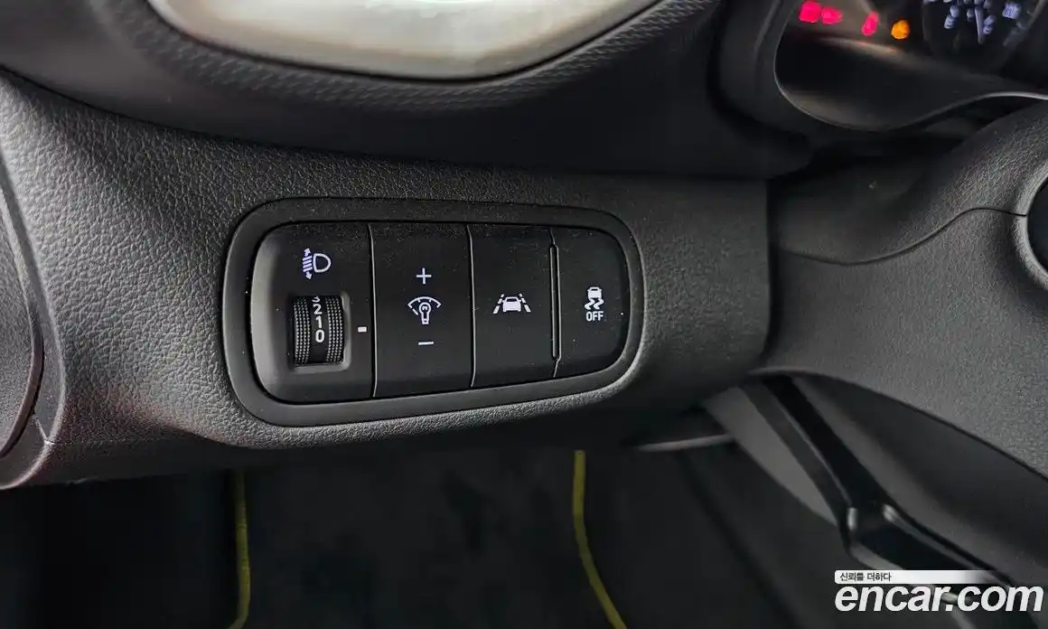 Hyundai Venue 2020 1.6 Автомат в Москве № 1128125, фото 17