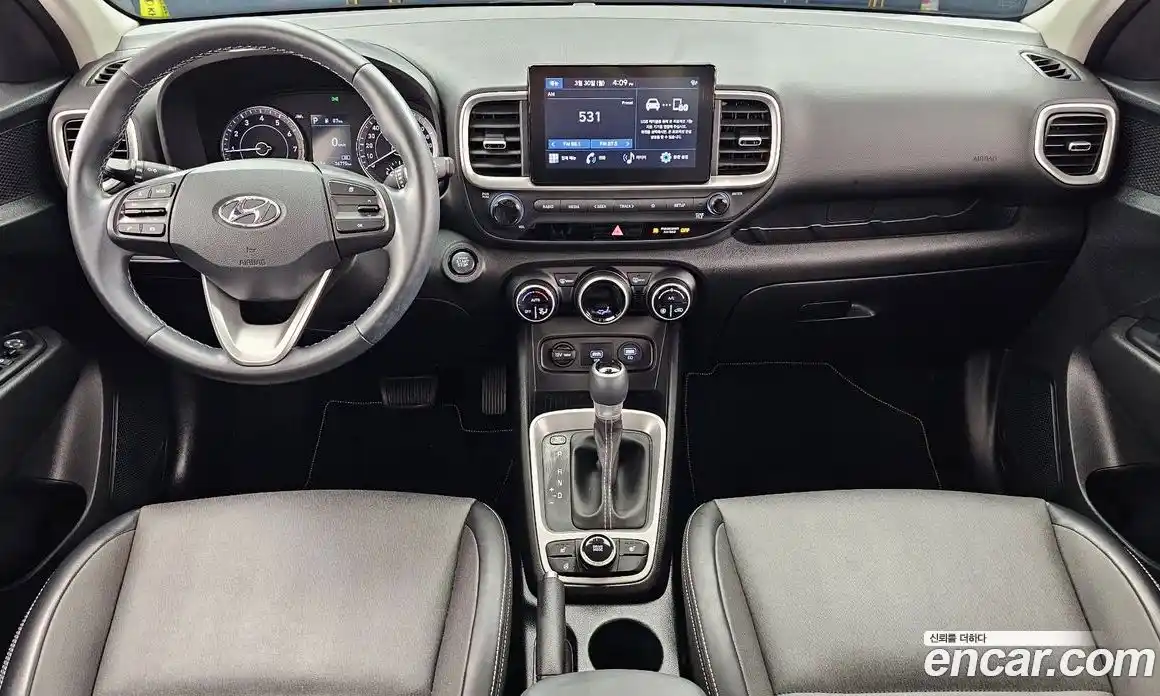 Hyundai Venue 2020 1.6 Автомат в Москве № 1128125, фото 7