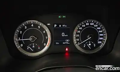 Hyundai Venue 2020 1.6 Автомат в Москве № 1128125, миниатюра 8