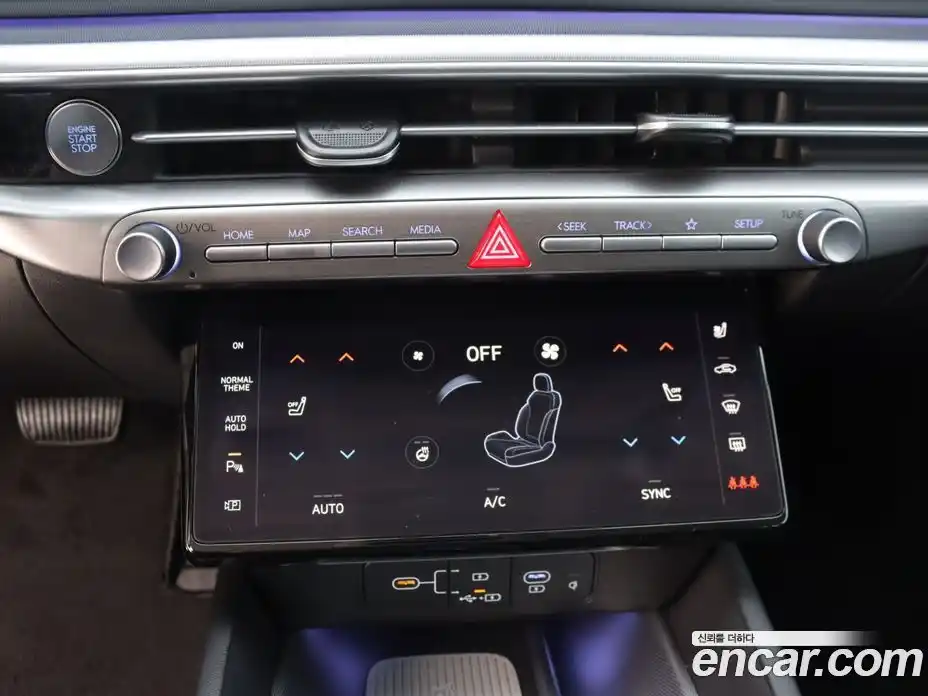 Hyundai Grandeur 2023 2.5 Автомат в Москве № 1128175, фото 14