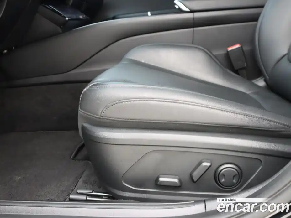 Hyundai Grandeur 2023 2.5 Автомат в Москве № 1128175, фото 19