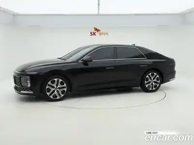 Hyundai Grandeur 2023 2.5 Автомат в Москве № 1128175, миниатюра 2