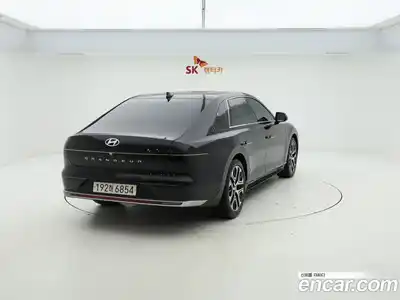 Hyundai Grandeur 2023 2.5 Автомат в Москве № 1128175, миниатюра 3