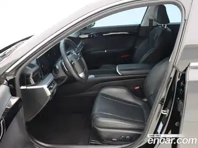 Hyundai Grandeur 2023 2.5 Автомат в Москве № 1128175, миниатюра 6