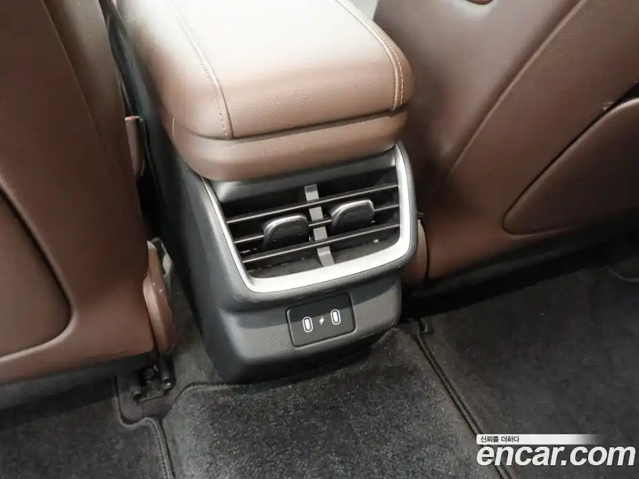 Hyundai Grandeur 2023 2.5 Автомат в Москве № 1128209, фото 15