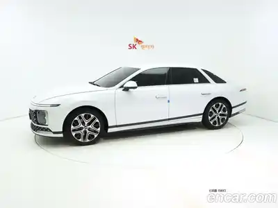 Hyundai Grandeur 2023 2.5 Автомат в Москве № 1128209, миниатюра 2