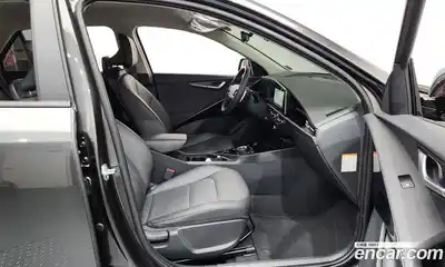 Kia Niro 2025 1.6 Автомат в Москве № 1128394, миниатюра 11