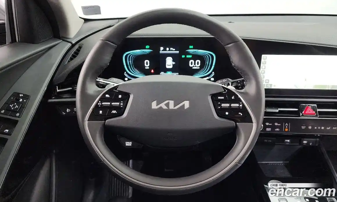 Kia Niro 2025 1.6 Автомат в Москве № 1128394, фото 13