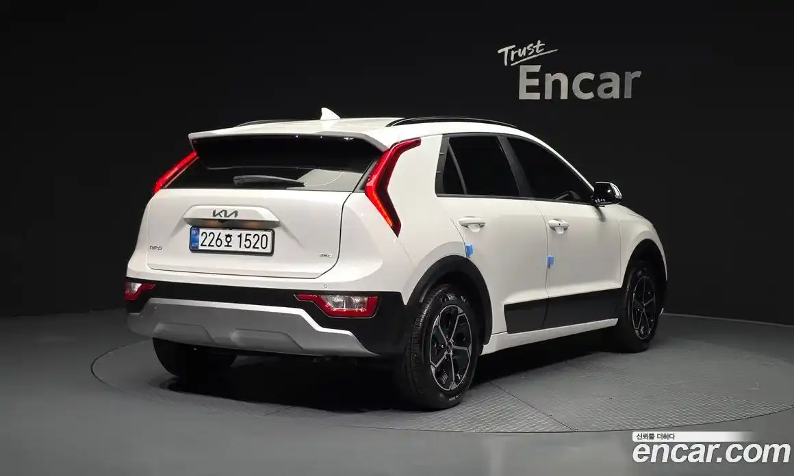 Kia Niro 2026 1.6 Автомат в Москве № 1128450, фото 2