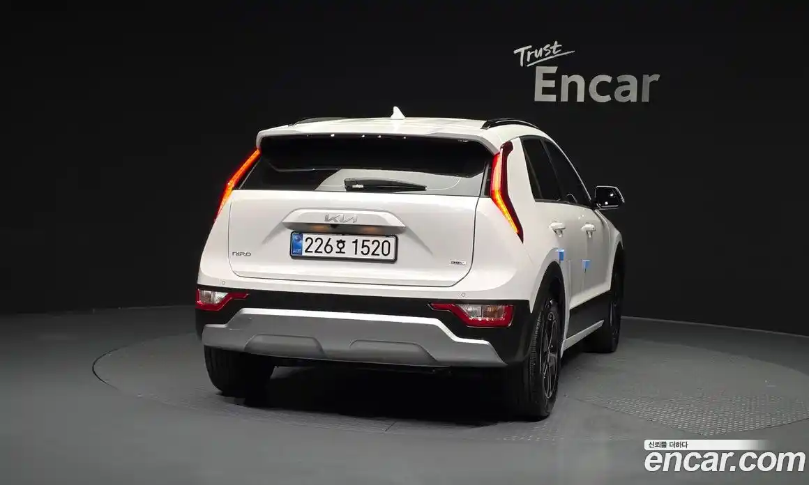 Kia Niro 2026 1.6 Автомат в Москве № 1128450, фото 4