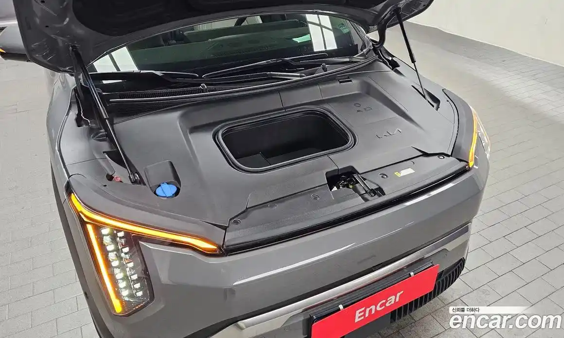 Kia EV3 2024 0.2 Автомат в Москве № 1128630, фото 6