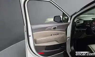 Kia Canival 2024 1.6 гидро в Москве № 1128633, миниатюра 12