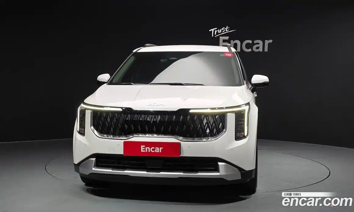 Kia Canival 2024 1.6 гидро в Москве № 1128633, фото 3