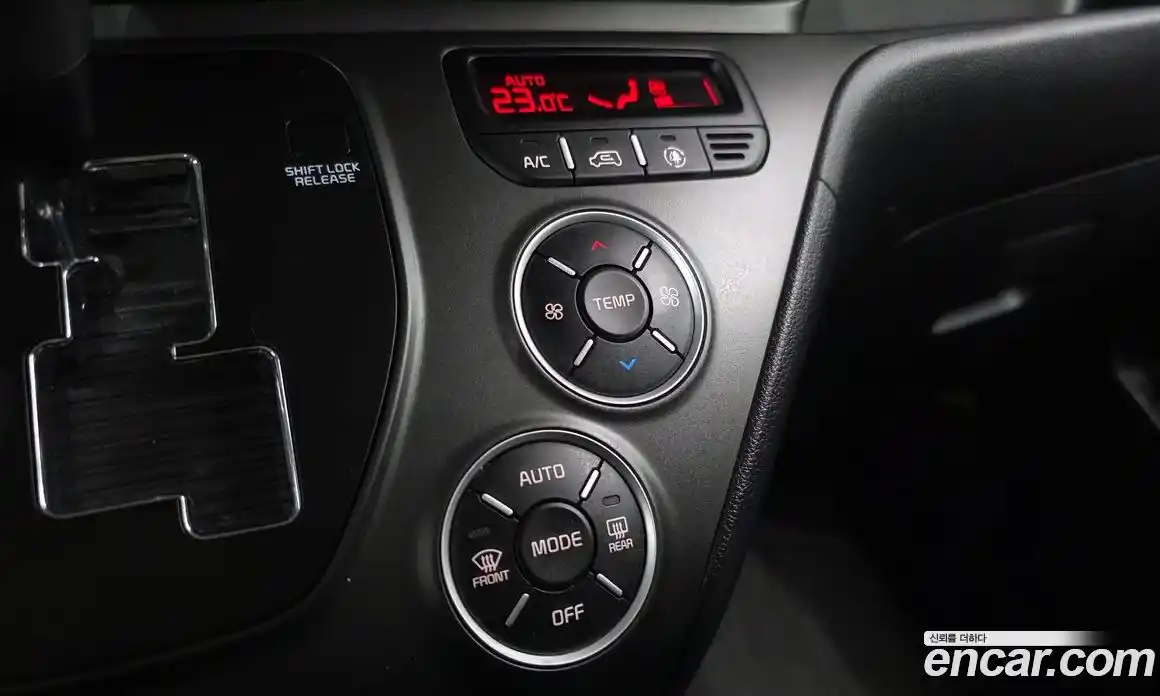 Kia Ray 2024 1.0 Автомат в Москве № 1128681, фото 16