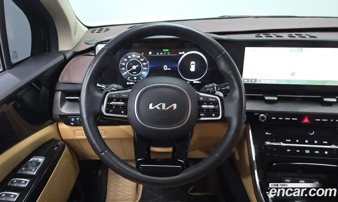 Kia Canival 2023 2.2 гидро в Москве № 1128796, фото 13