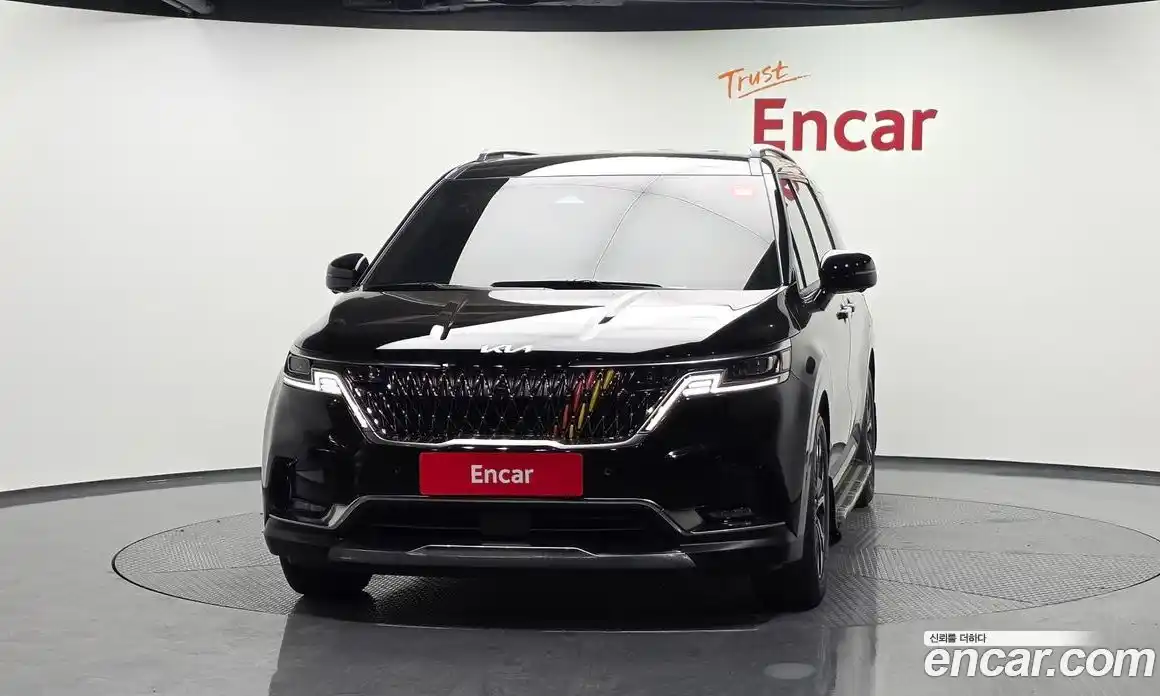 Kia Canival 2023 2.2 гидро в Москве № 1128796, фото 3