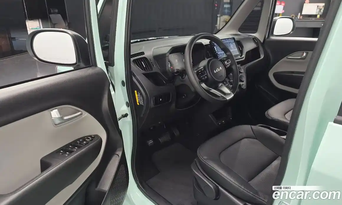 Kia Ray 2024 1.0 Автомат в Москве № 1128882, фото 11