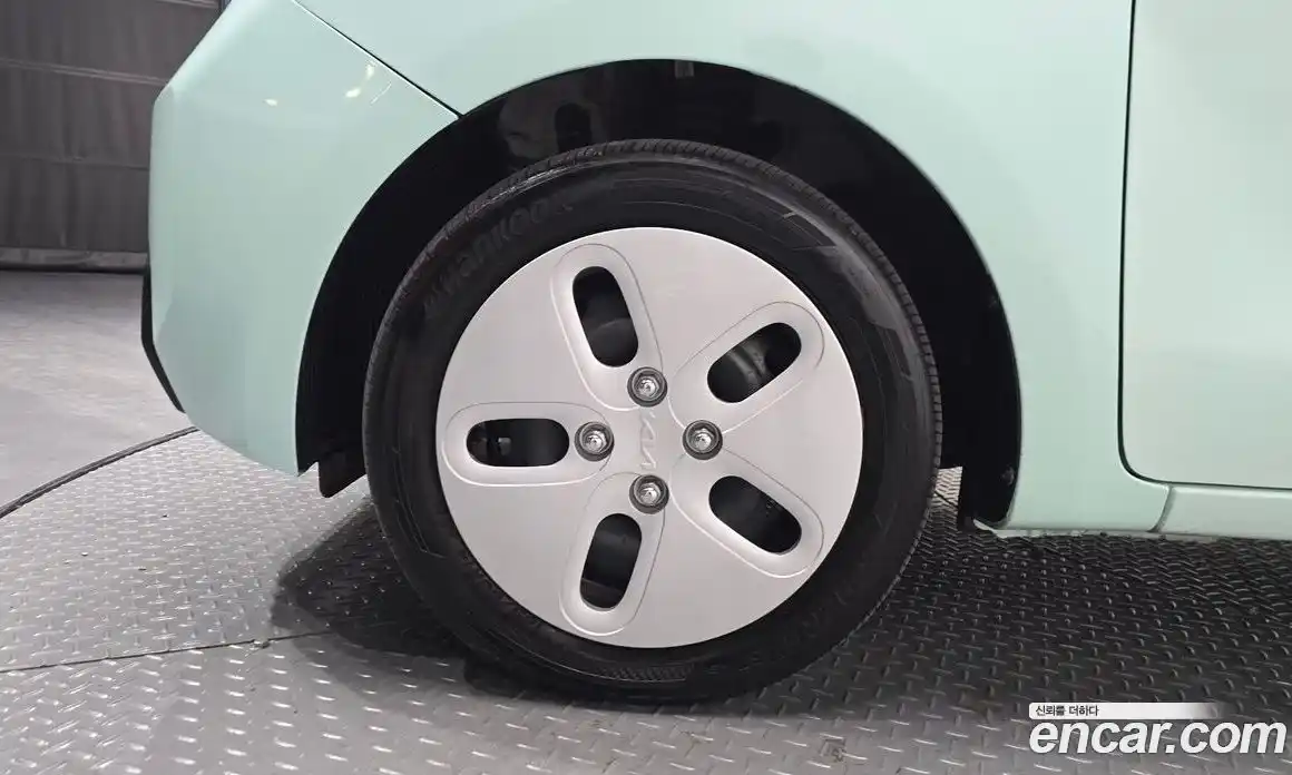 Kia Ray 2024 1.0 Автомат в Москве № 1128882, фото 5