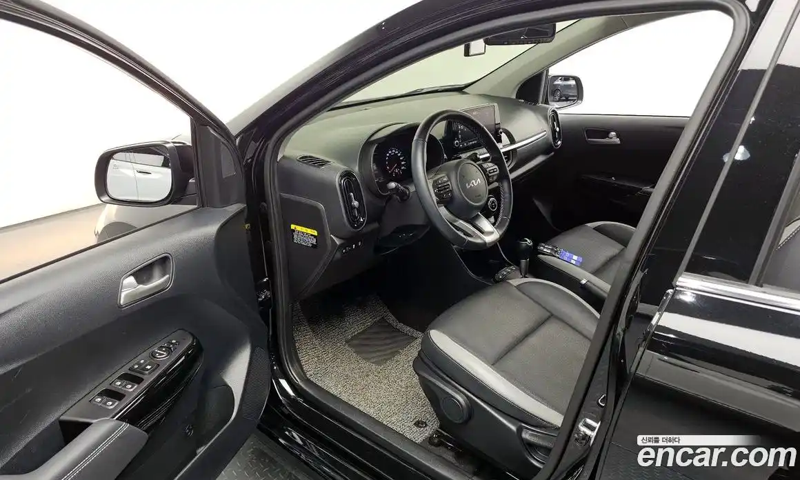 Kia Morning 2023 1.0 Автомат в Москве № 1128890, фото 10