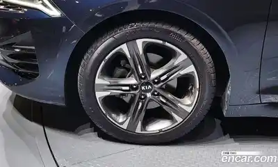 Kia K5 2020 2.0 гидро в Москве № 1128904, миниатюра 5