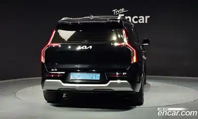 Kia EV9 2023 0.2 Автомат в Москве № 1128964, миниатюра 4