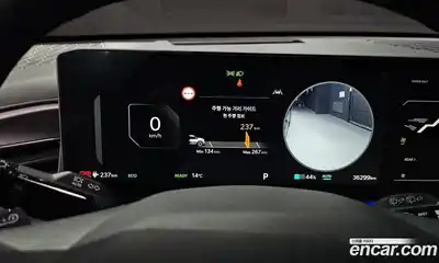 Kia EV9 2023 0.2 Автомат в Москве № 1128964, миниатюра 8