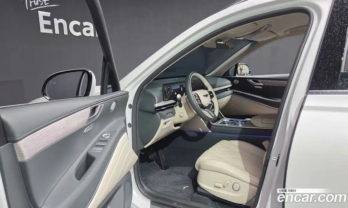 Genesis GV80 2025 2.5 Автомат в Москве № 1129098, фото 12