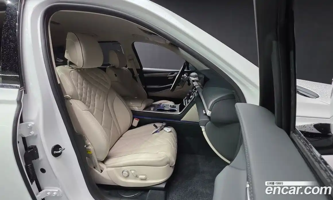 Genesis GV80 2025 2.5 Автомат в Москве № 1129098, фото 10