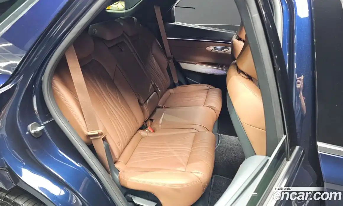 Genesis GV70 2024 2.5 Автомат в Москве № 1129123, фото 12