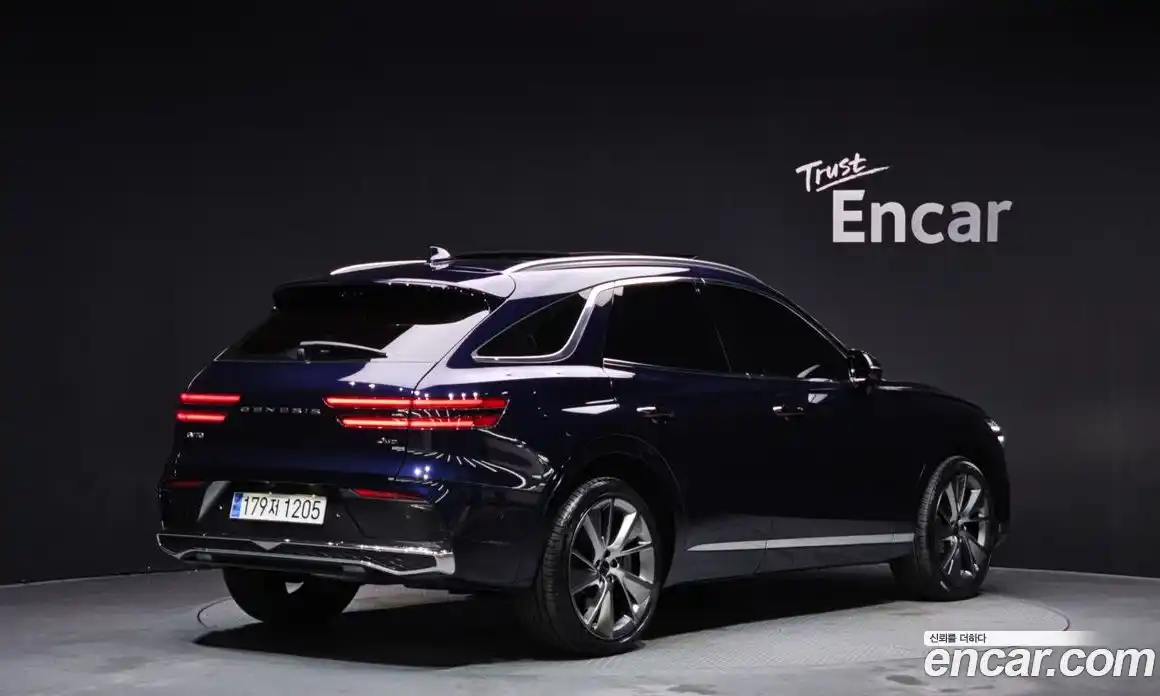 Genesis GV70 2024 2.5 Автомат в Москве № 1129123, фото 2