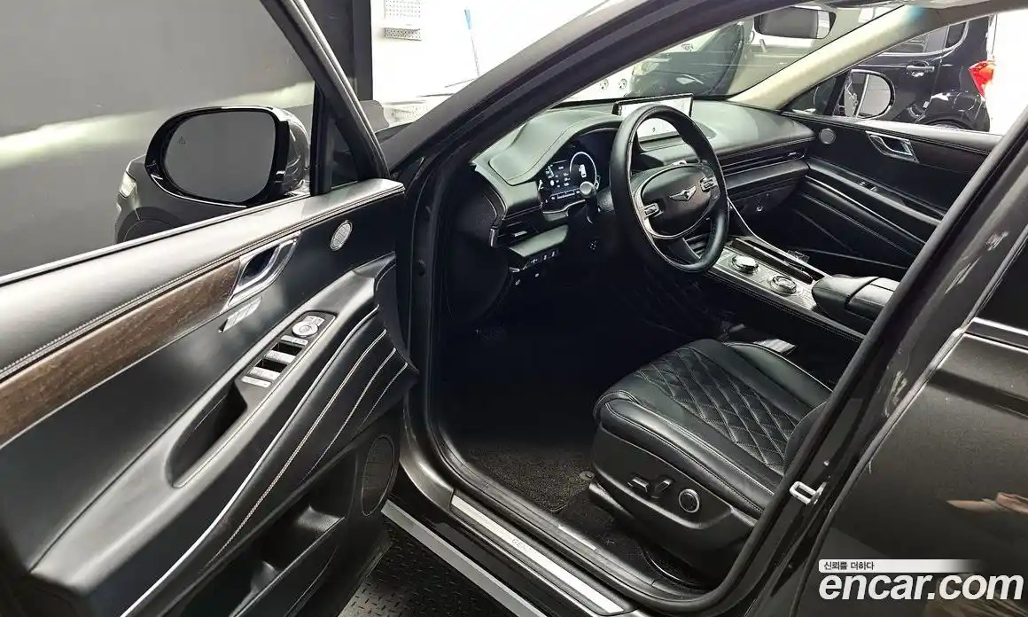 Genesis GV80 2023 2.5 гидро в Москве, фото 9