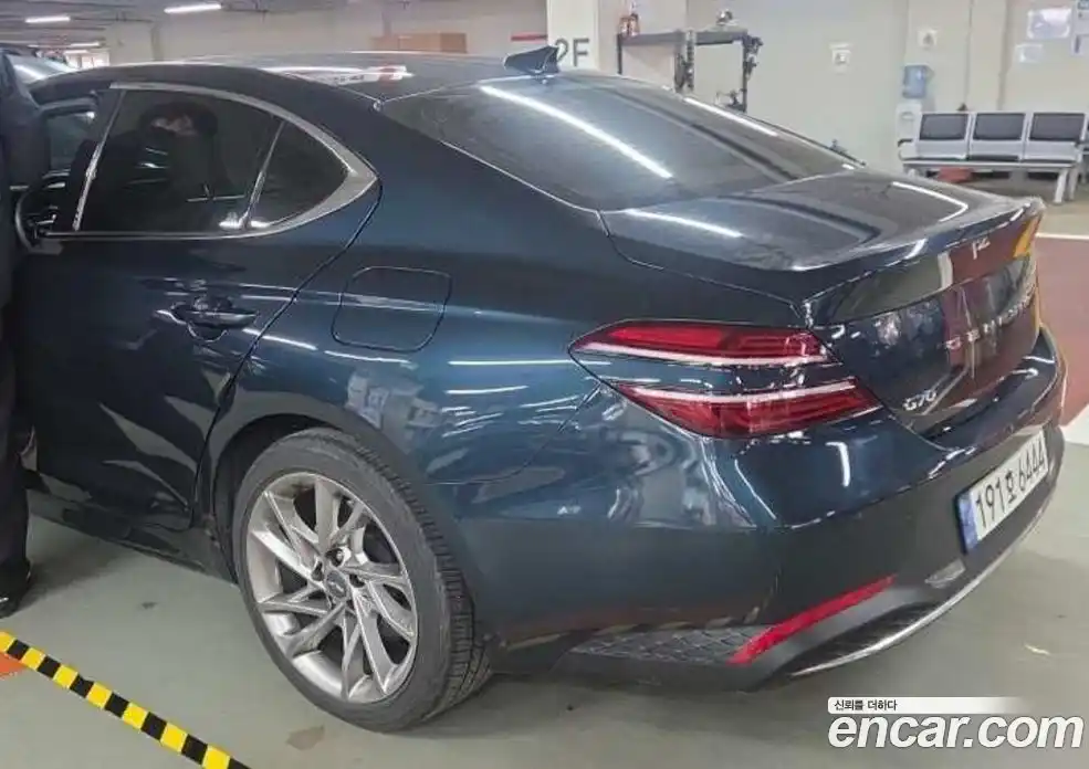 Genesis G70 2023 2.0 гидро в Москве № 1129290, фото 10