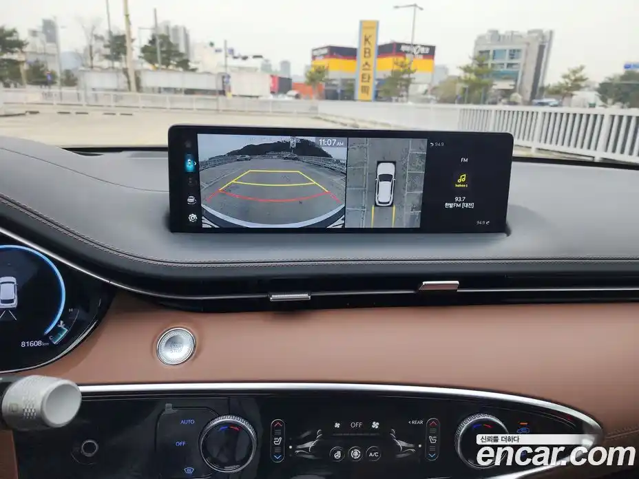 Genesis GV70 2023 2.5 Автомат в Москве № 1129385, фото 13