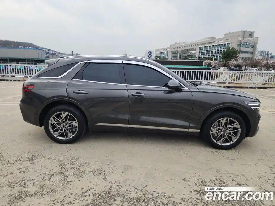 Genesis GV70 2023 2.5 Автомат в Москве № 1129385, фото 18