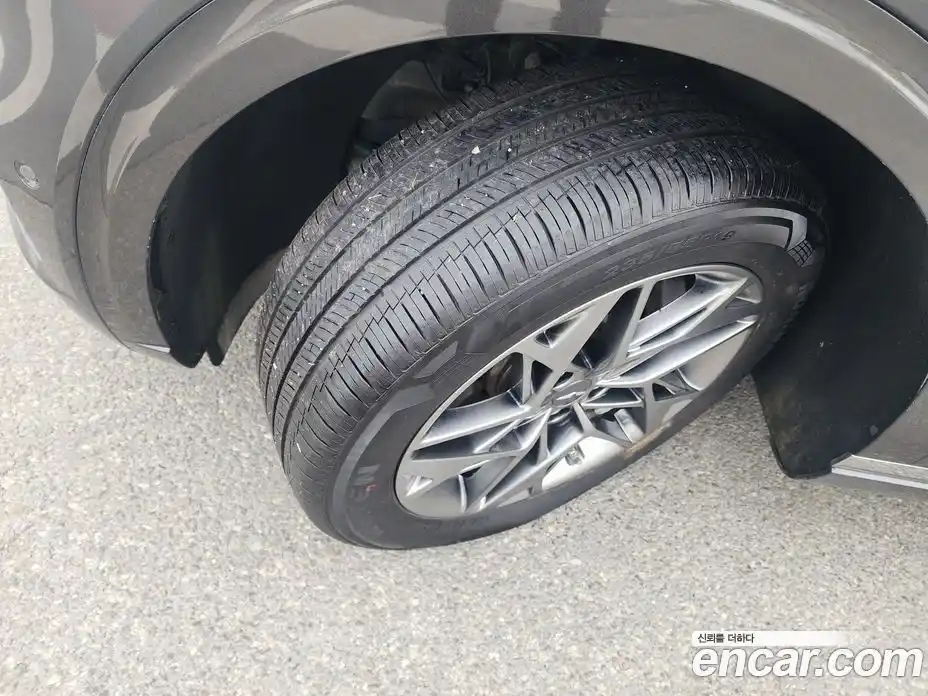 Genesis GV70 2023 2.5 Автомат в Москве № 1129385, фото 7