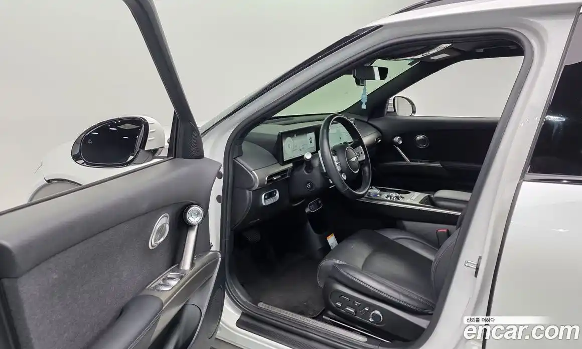 Genesis GV60 2022 0.1 Автомат в Москве № 1129405, фото 11